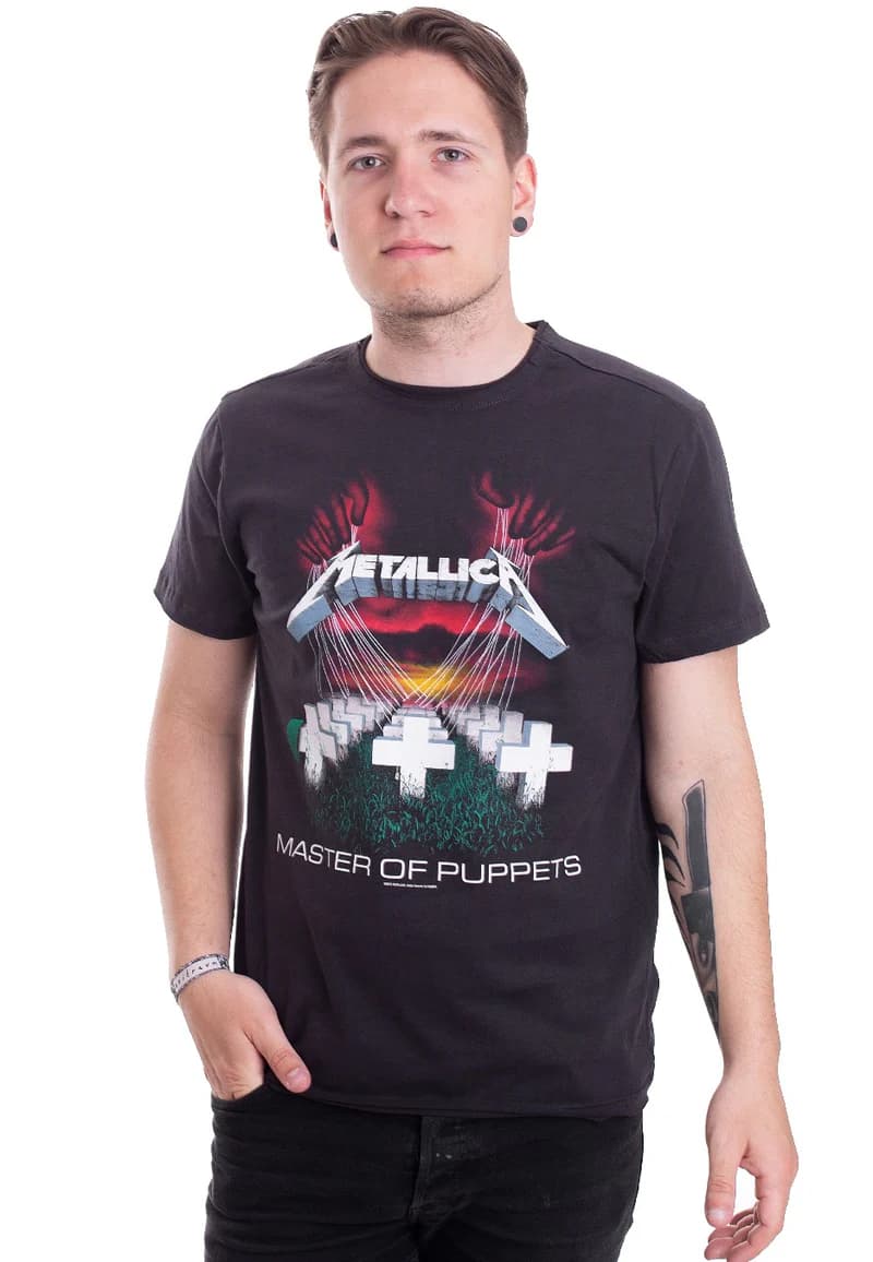 Metallica Graphic Tee
